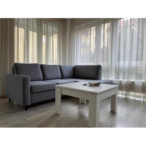 Elegant Escape apartment II - City Centre