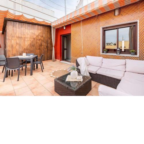 Elegant penthouse with priv terrace in the center