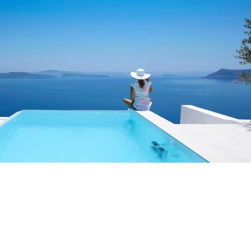 Elegant Santorini House Villa Serenity Caldera ViewOutdoor Hot Tub Private Pool Oia