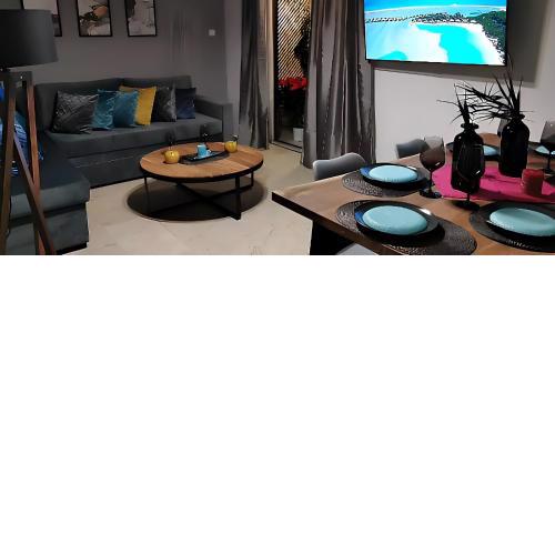 Elegant Seaside 2 Floor Apartment