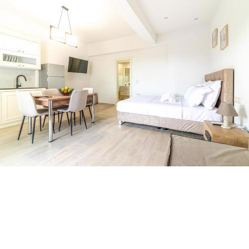 Elegant Suite 2 near the Beach