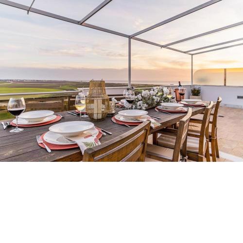 Elegante apartamento con vistas al mar. 6 PAX