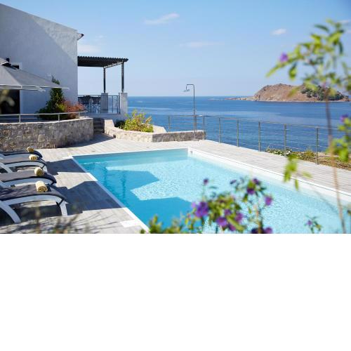Eleia Seafront Rooms & Villas