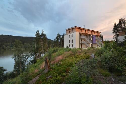 Element Lakeside Apartments