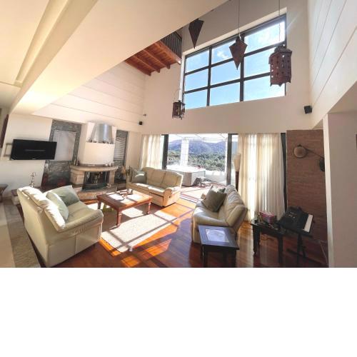 Elena's Country Home & SPA