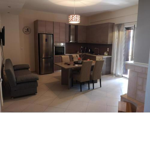 Eleni Apartment