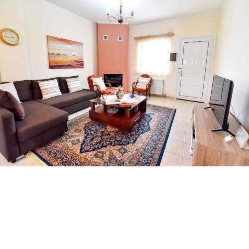ELENI LUXURY APARTMENT