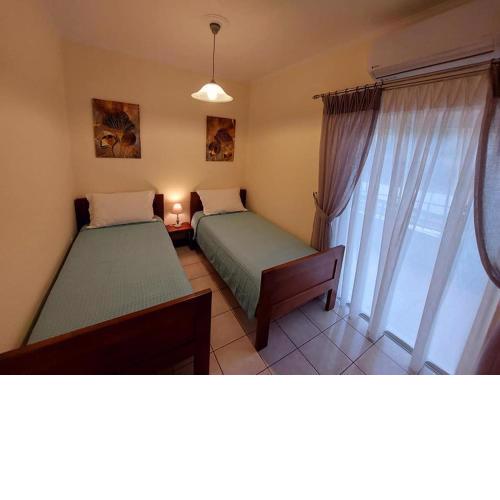 Eleni's Apartments Igoumenitsa - Γκαρσονιέρα 1ου ορόφου επιπλωμένη, εξοπλισμένη