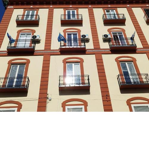 Eleonora's Home