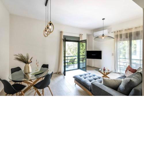 Eleusis Suites Β