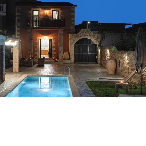 Eliomylos Luxury Living