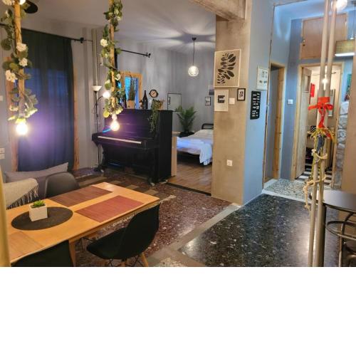 Elli's apartment