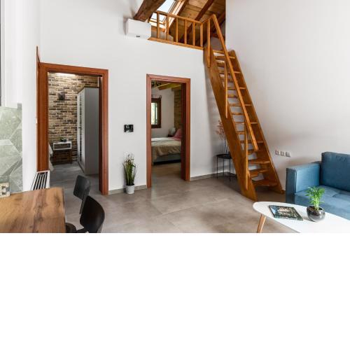 Eloise Apartments
