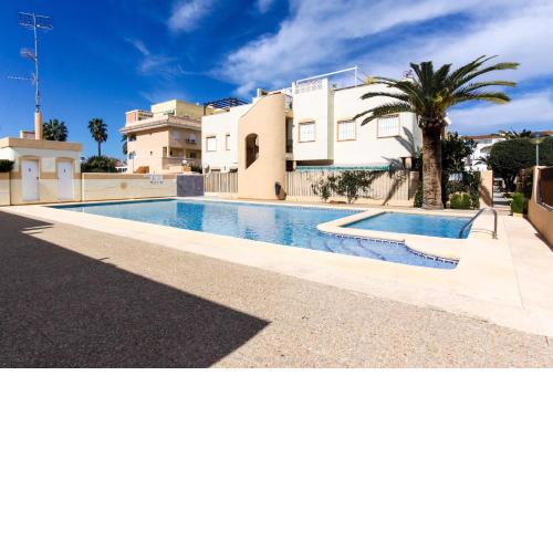 Els Molins con terraza de 25 metros a un paso del mar Les Marines Denia by costablancarent