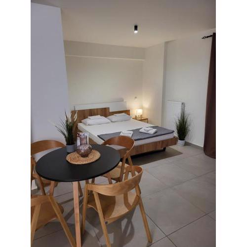 Elysee Apartments
