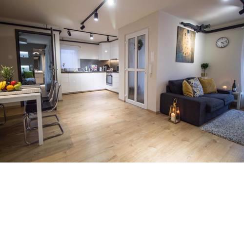 Emerald Apartment