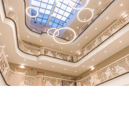 Emerald Suites
