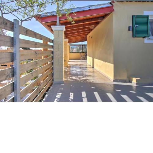 Emilio Village House