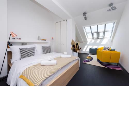 EMPIRENT Old Town Apartments