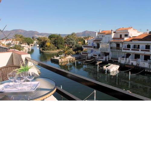 Empurialola - Precioso apartamento vistas a los canales en Empuriabrava- 146