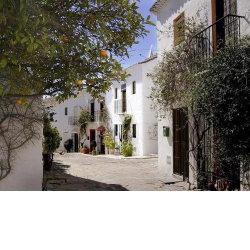 EN- Cozy Andalusian style townhouse in Marbella