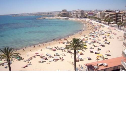 en plein centre ville , pas loin de la plage