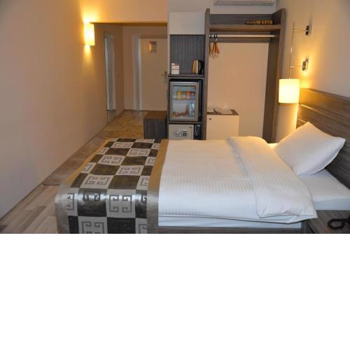 Enar Hotel