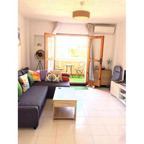 Encantador estudio en 1ª linea de playa SIN HABITACIÓN INDEPENDIENTE