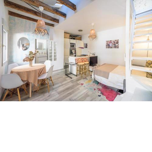 Encantadora buhardilla dúplex en el corazón de Madrid SGV51