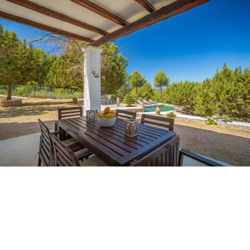 Encantadora casa con piscina y barbacoa