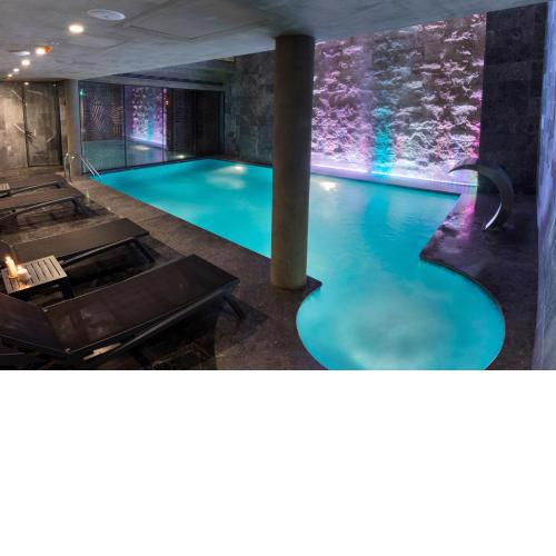 Endless Art Hotel-Special Category
