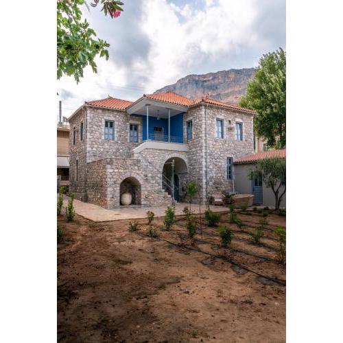 ENGLEZENA'S GUESTHOUSE