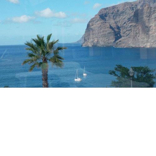Enjoy Holiday-Wonderful Views