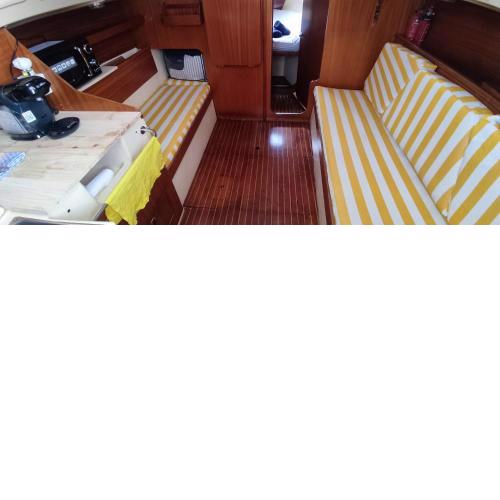 Enjoy our sailboat in Barcelona