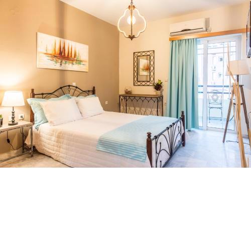 Enjoy Sunsets at Fully Equipped Seaside apt