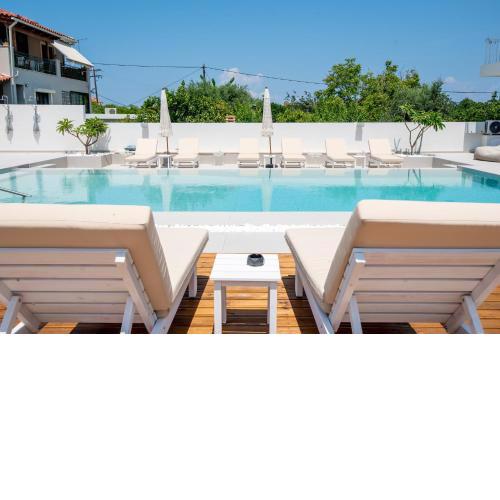 Ennea Suites-Flame suite