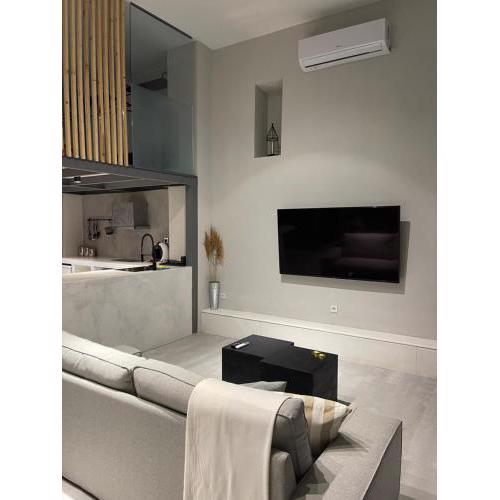 Enso Athens - Minimal & aesthetic 80sqm Apartment