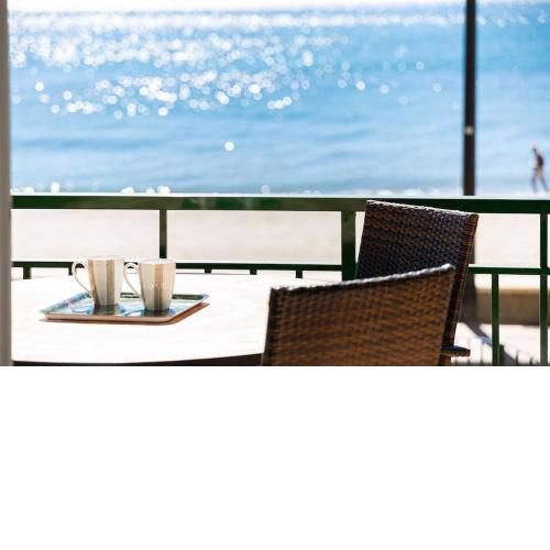 Ensuite Mediterranean Sea Front