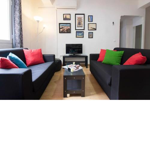 Entire 3 room flat in city center - CANAST