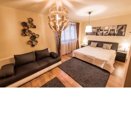 Enzo Apartman
