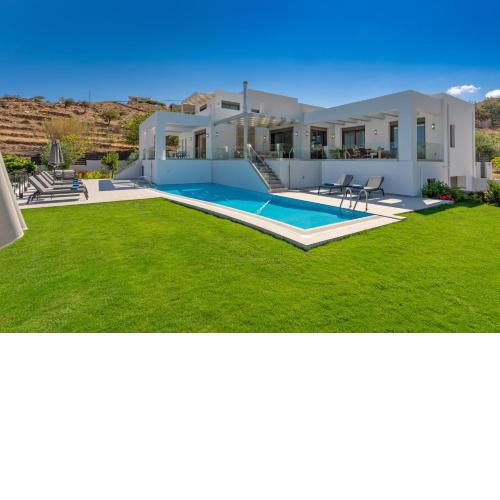 Eolia Iconic Villa, walking distance to the beach, By ThinkVilla