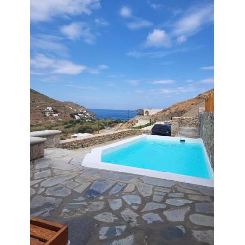 Epithea Suites 2 με ιδιωτικη πισινα