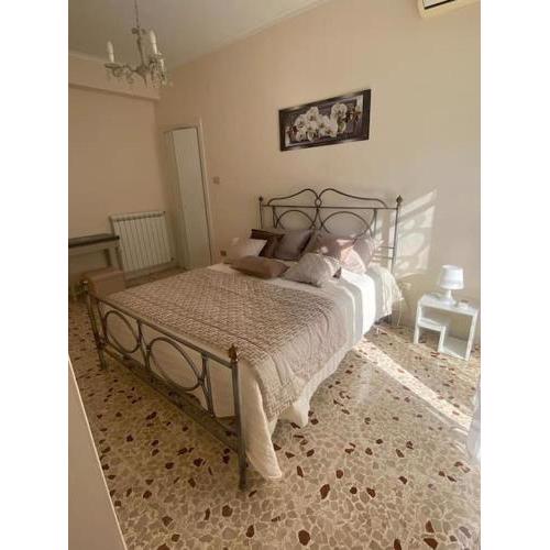 Epomeo Vincent House