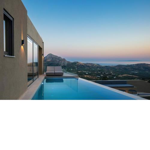 Epsilon Villa, Private Swimming Pool Garden, Panoramic Sunset