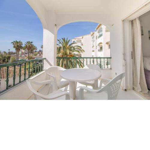 Erisa 31 by IVI Real Estate