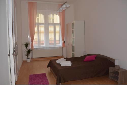 Erkel apartman