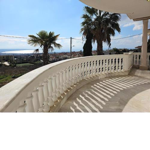 Escape to Villa Panorama and enjoy the classic charm with stunning sea views