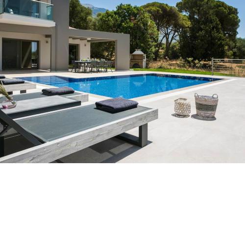 Escape Villa, Stylish Getaway