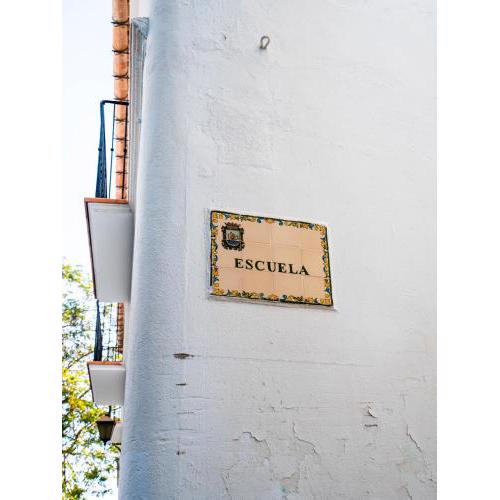 Escuela Village