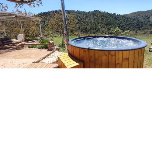 Esencia Lodge - luxurious off-grid cabin retreat